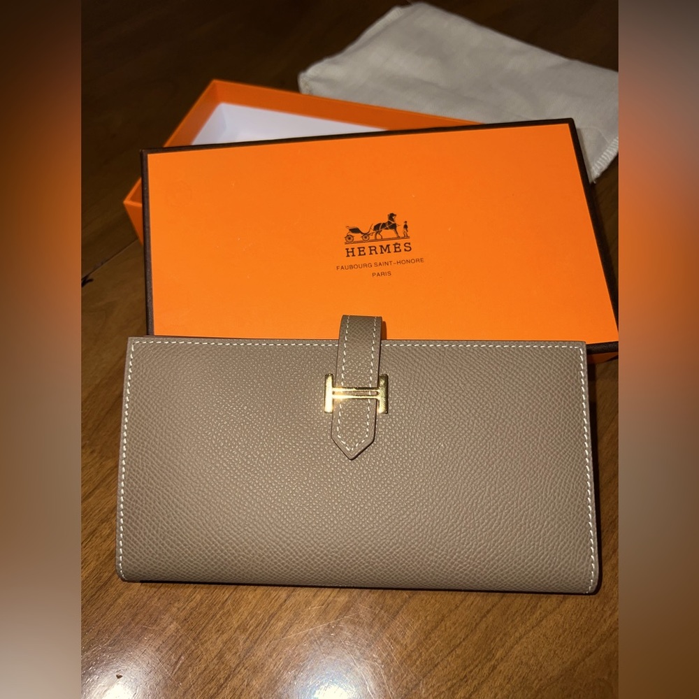 HERMES Bearn Wallet Grey Etoupe with gold hardware